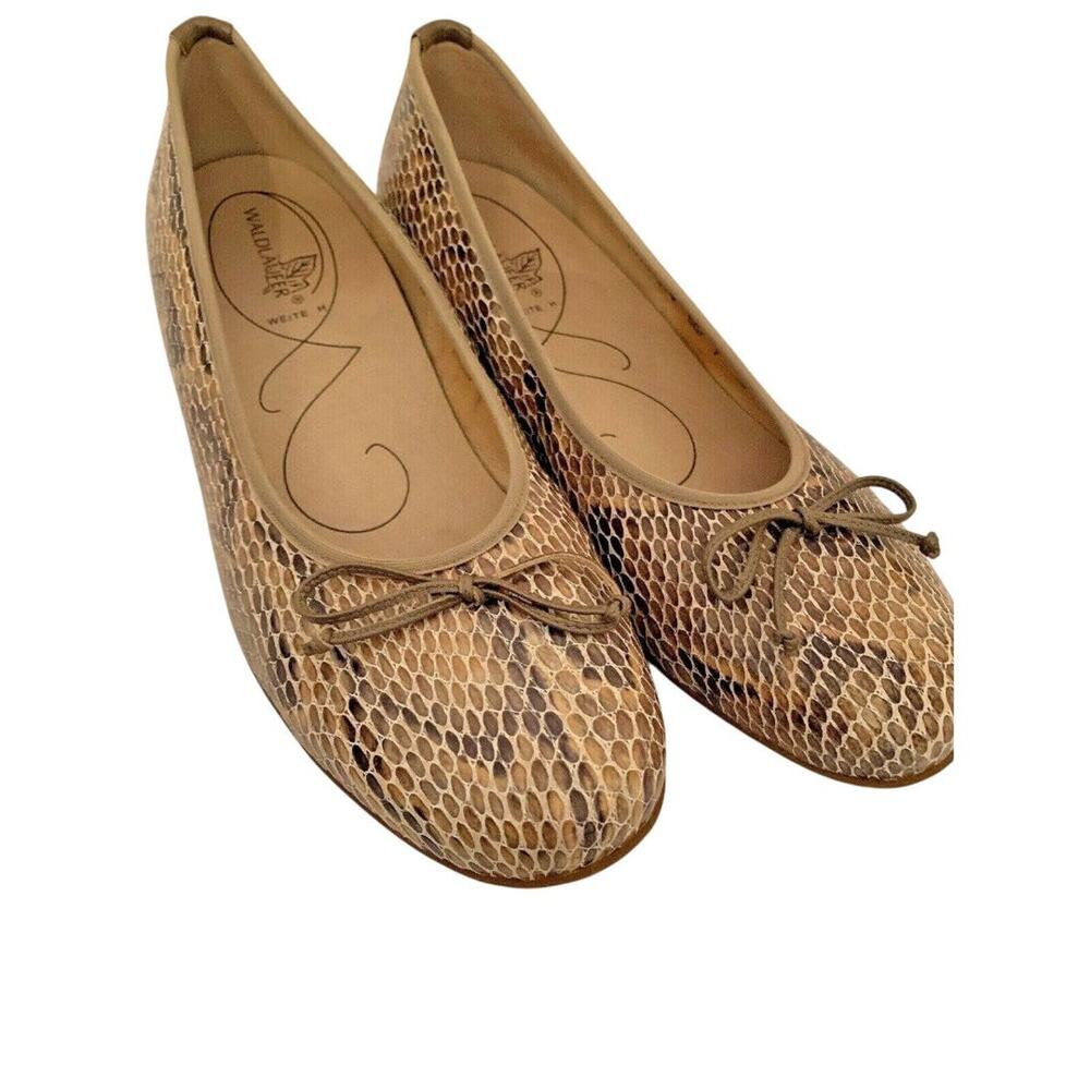 Size 10W Waldlaufer Weite H Wide Women's Brown Tan Reptile Print Flats Comfort